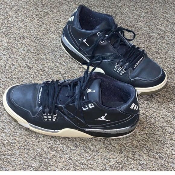 Nike Jordan Flight 23 Little Basketball Men Black and White Athletic Shoes Sz 12 - Picture 3 of 11